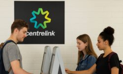 Centrelink $5,000 Student Package via Youth Allowance and ABSTUDY – Criteria, Documents & Timeline